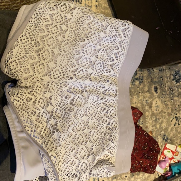 Abercrombie kids bathing suit shorts - Picture 3 of 3